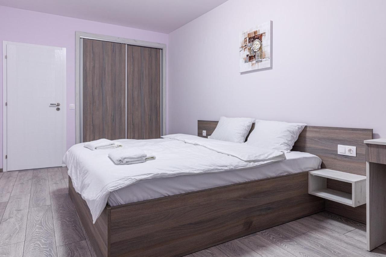 Appartamento Баня Аква Ризорт Esterno foto