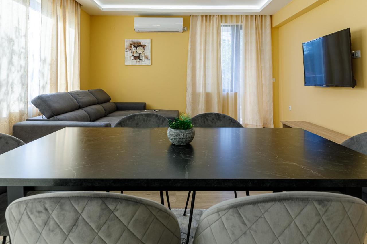 Appartamento Баня Аква Ризорт Esterno foto